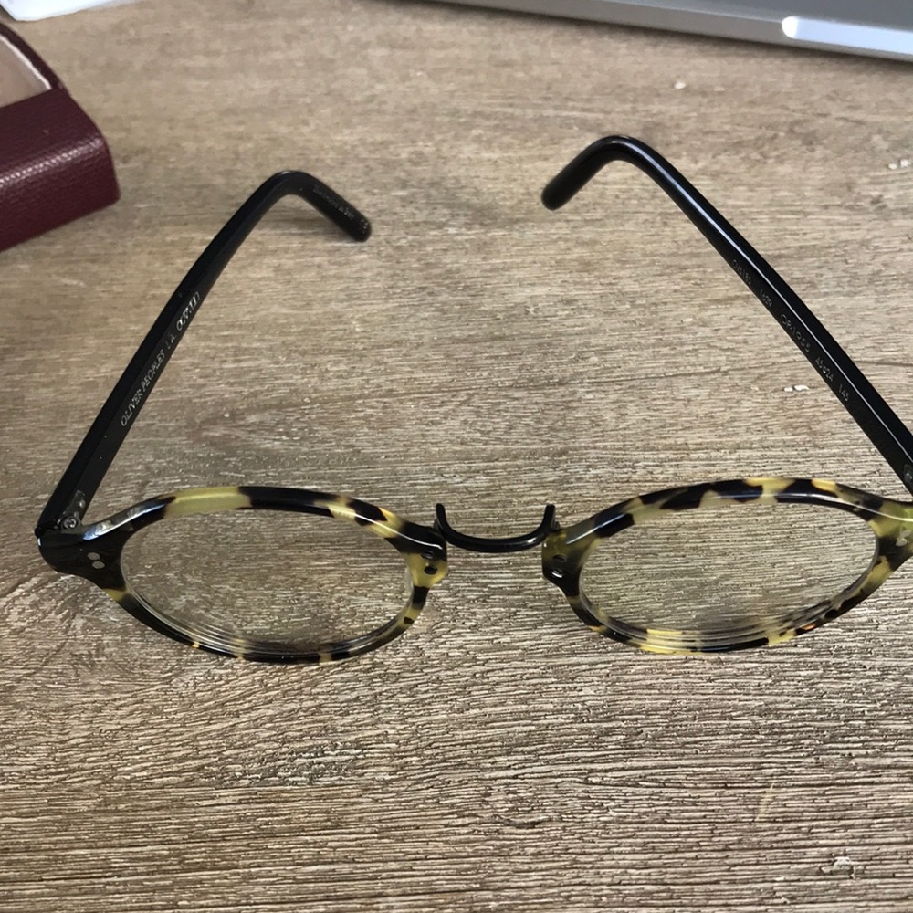Oliver People’s glasses Vintage - Unisex